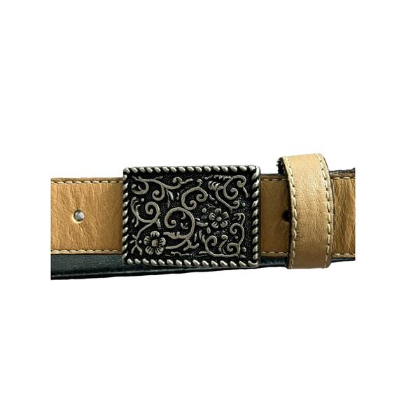 Century Canada 2821 Men's Brown Black Leather Belt Size S Floral Embossed Buckle - Picture 2 of 7